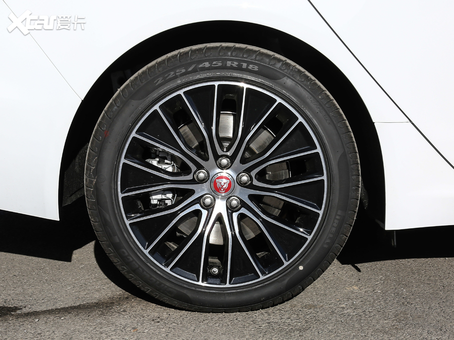 2020ݱXEL 2.0T 200PS MȡŰ