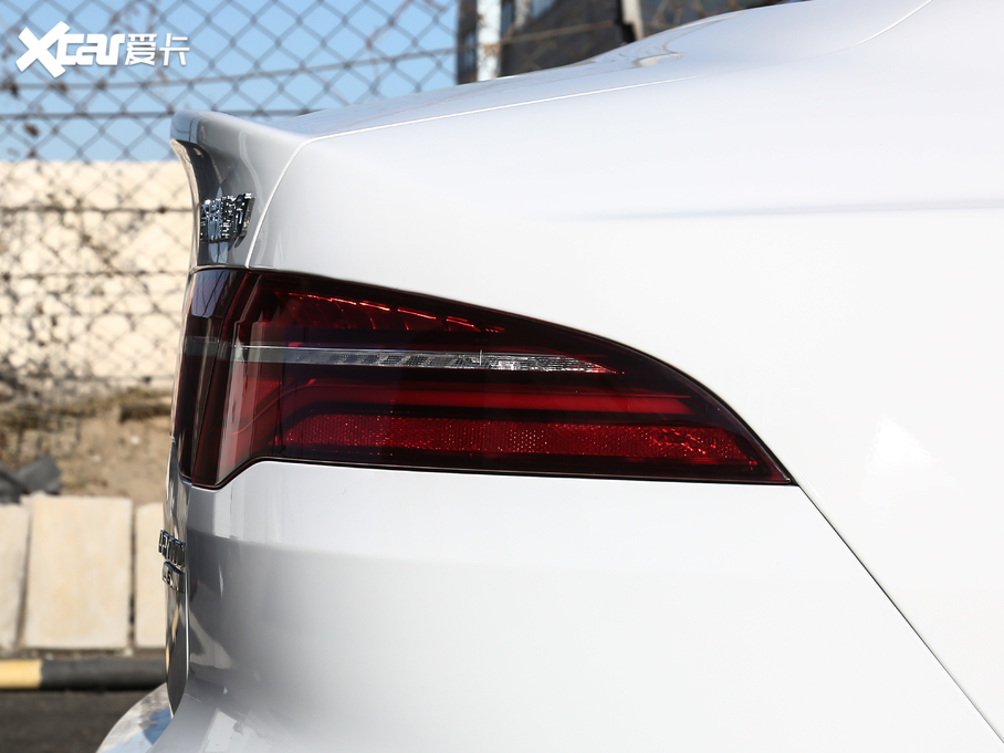 2020ݱXEL 2.0T 200PS MȡŰ