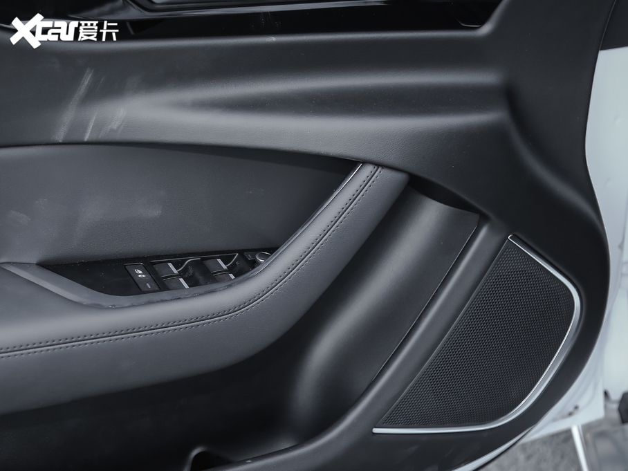 2020ݱXEL 2.0T 200PS MȡŰ