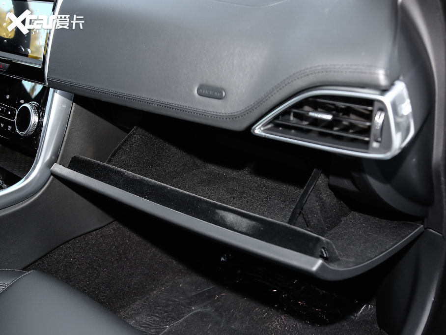 2020ݱXEL 2.0T 200PS MȡŰ