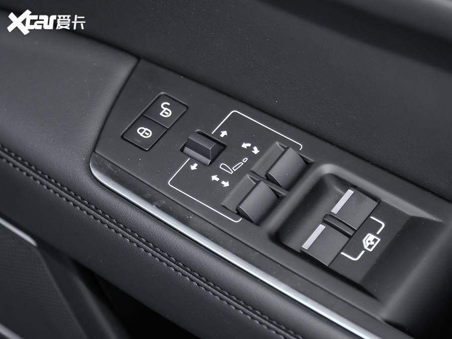 2020ݱXEL 2.0T 200PS MȡŰ