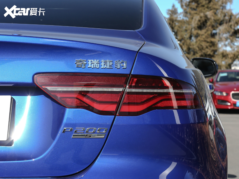 2020款捷豹XEL 2.0T 200PS 进取运动版