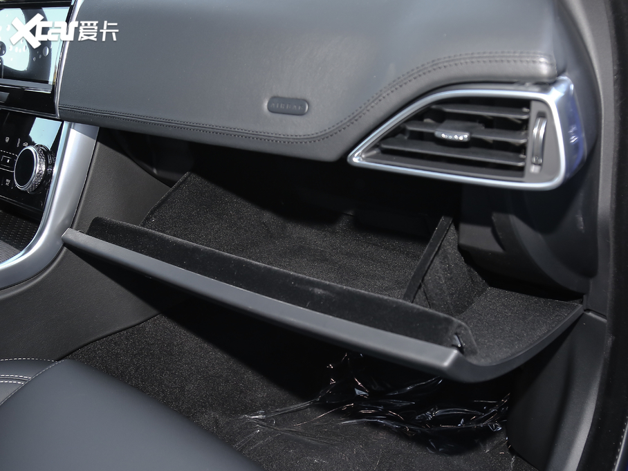 2020ݱXEL 2.0T 200PS M(jn)ȡ\(yn)Ӱ