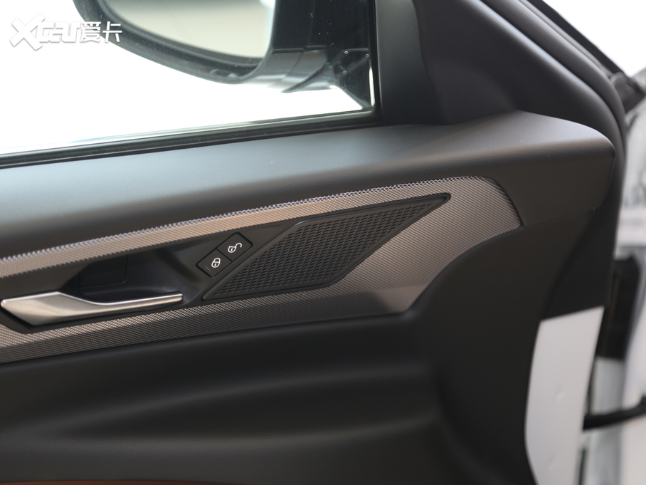 2020��ݱ�XEL 2.0T 200PS �Mȡ�\�Ӱ�