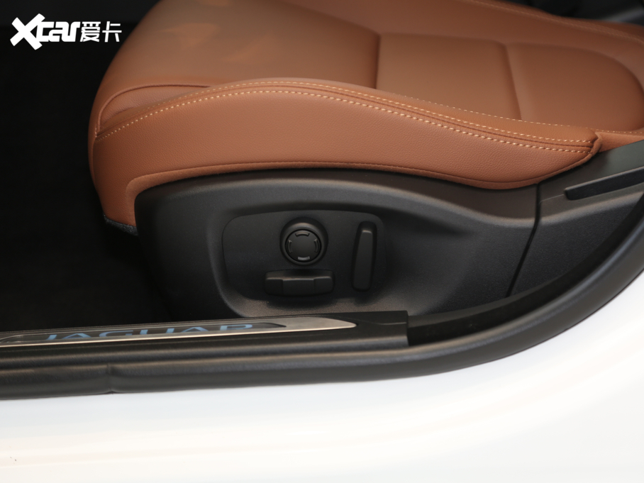 2020ݱXEL 2.0T 200PS M(jn)ȡ\(yn)Ӱ