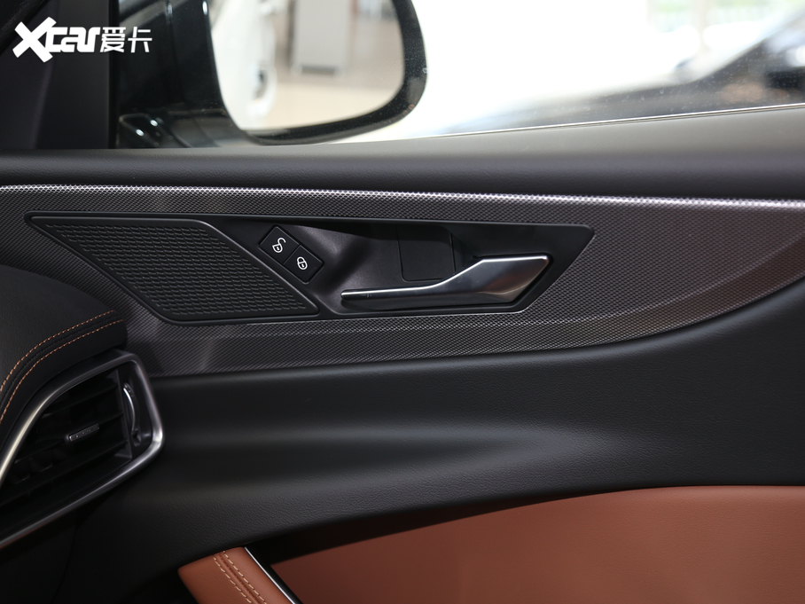 2020ݱXEL 2.0T 200PS Mȡ\Ӱ