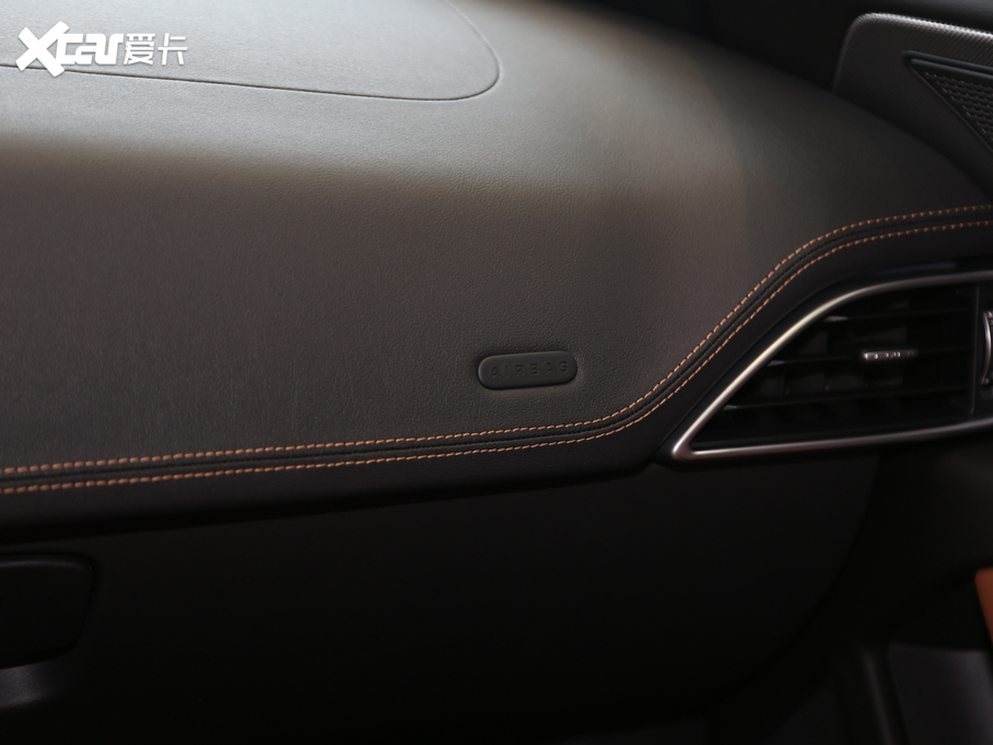 2020ݱXEL 2.0T 200PS Mȡ\Ӱ