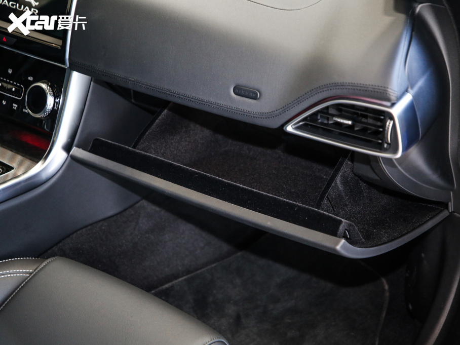 2020ݱXEL 2.0T 200PS MȡŰ