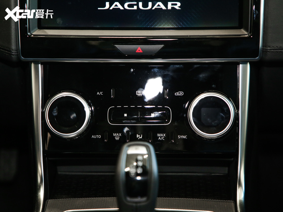 2020ݱXEL 2.0T 200PS MȡŰ