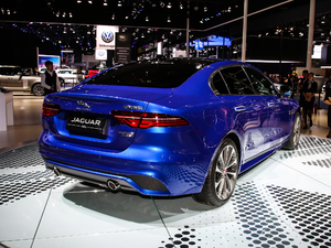 20202.0T 250PS A\Ӱ w^