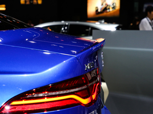 20202.0T 250PS A\Ӱ ^