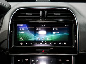 2020款2.0T 250PS 豪华运动版 中控台显示屏