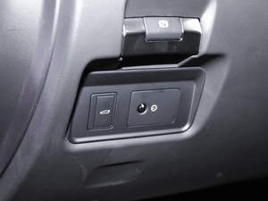 20202.0T 250PS A\Ӱ g