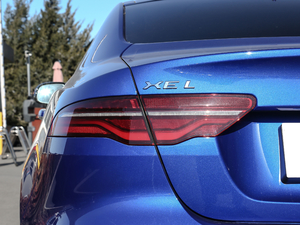 20202.0T 200PS M(jn)ȡ\(yn)Ӱ (x)(ji)^