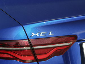 20202.0T 200PS M(jn)ȡ\(yn)Ӱ (x)(ji)^