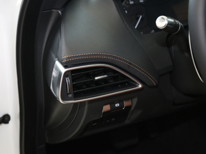 20202.0T 200PS Mȡ\Ӱ п؅^