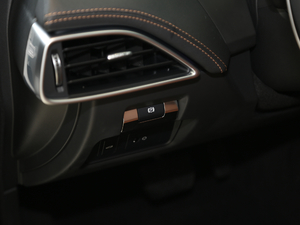 20202.0T 200PS Mȡ\Ӱ п؅^