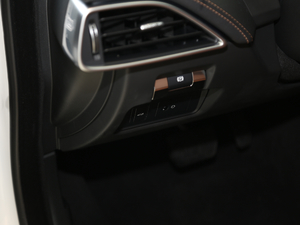 20202.0T 200PS Mȡ\Ӱ п؅^