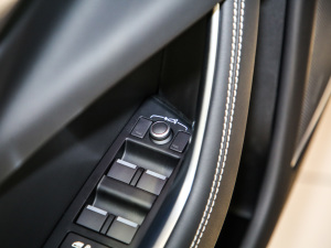 20202.0T 200PS MȡŰ g