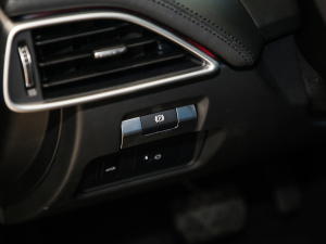 20202.0T 200PS MȡŰ п؅^