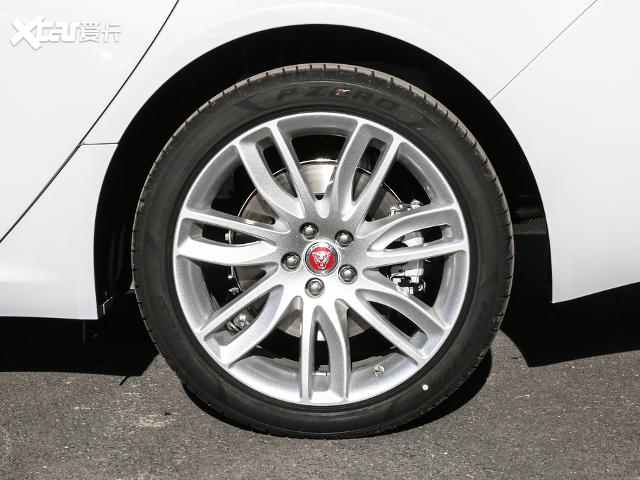 2020ݱXFL P200 (q)ِ