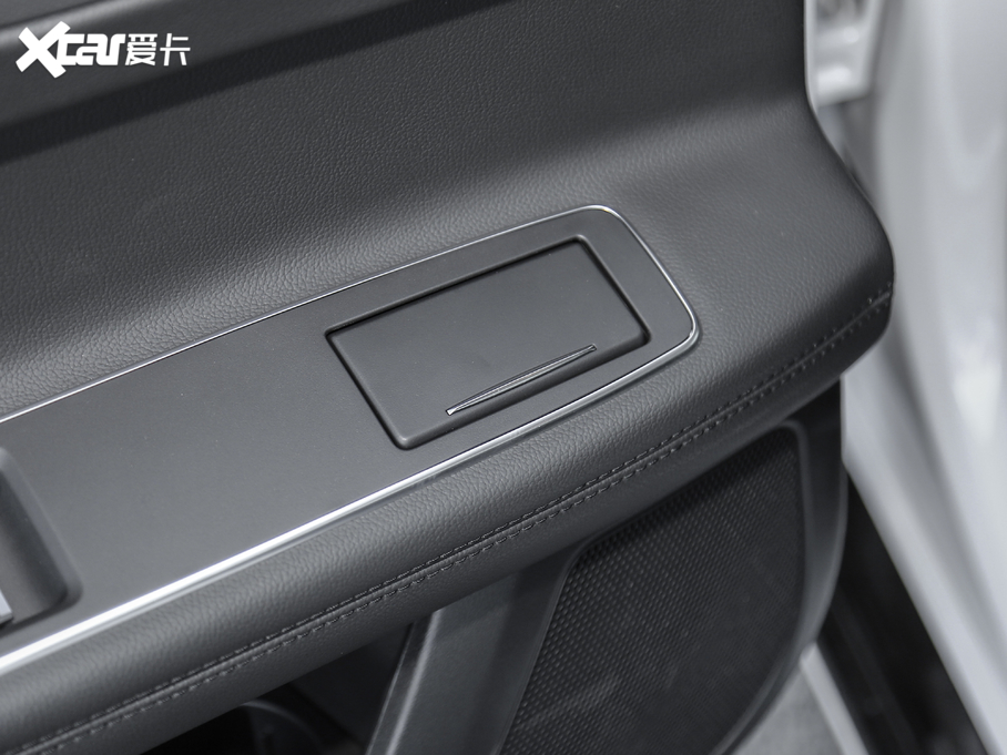 2020ݱXFL P200 (q)ِ