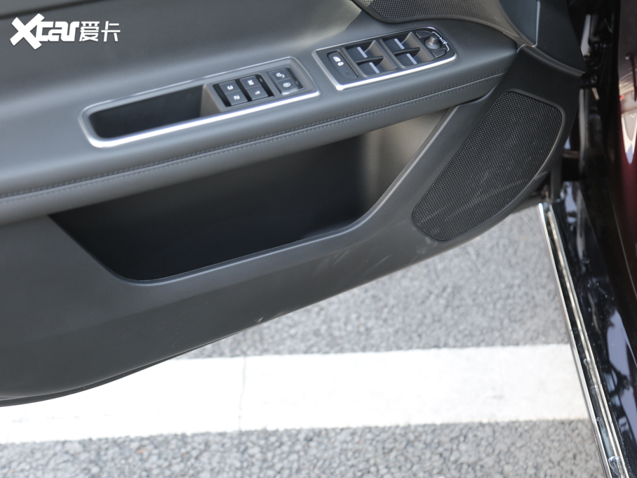 2020ݱXFL P200 򌾫Ӣ