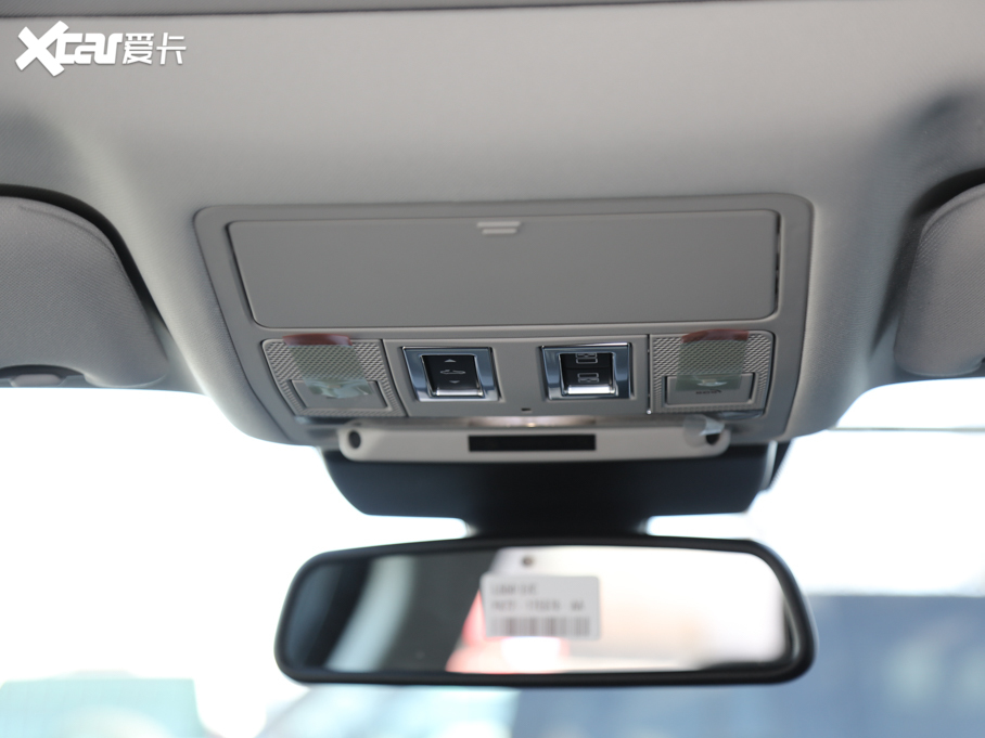 2020ݱXFL P200 򌾫Ӣ