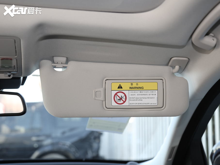 2020ݱXFL P200 򌾫Ӣ