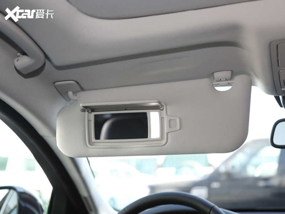 2020ݱXFL P200 򌾫Ӣ