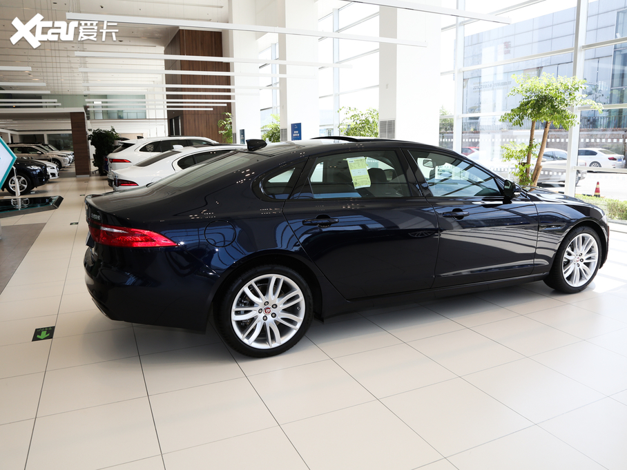 2020ݱXFL P200 (q)ِ