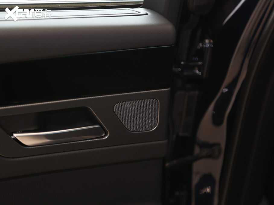 2020ݱXFL P200 (q)ِ