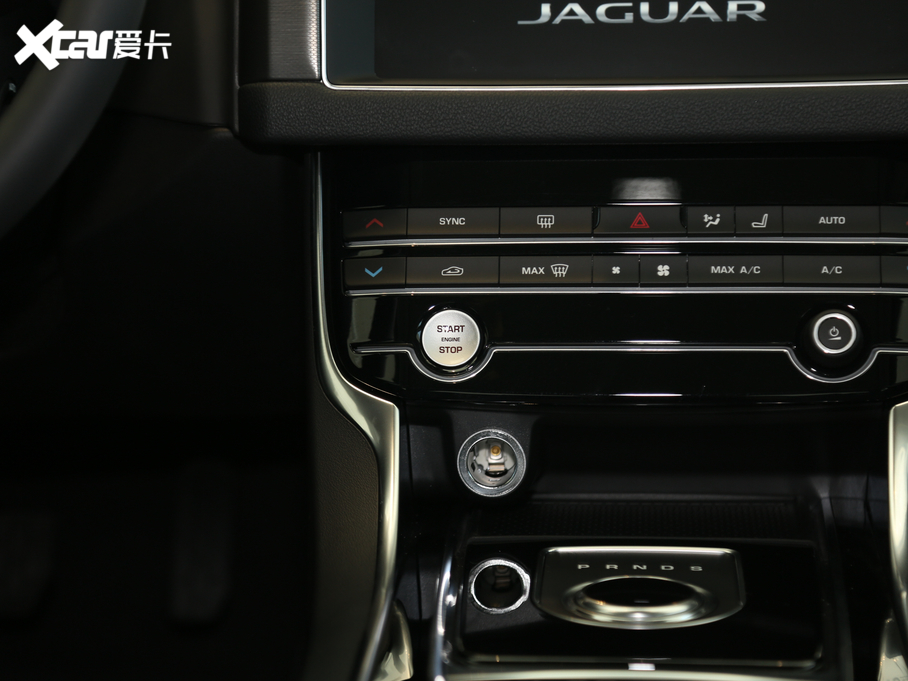 2020ݱXFL P200 (q)ِ