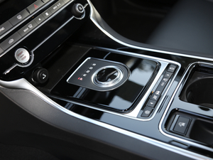 2020P200 򌾫Ӣ п؅^