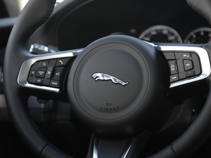 2020P200 (q)Ӣ п؅^(q)