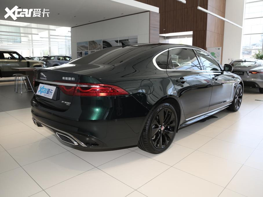 2021ݱXFL 2.0T P300 Ş\Ӱ