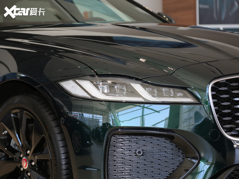 2021ݱXFL 2.0T P300 Ş\Ӱ