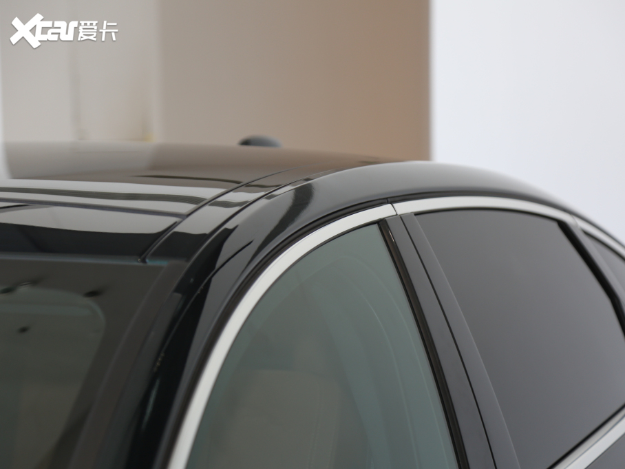 2021ݱXFL 2.0T P300 Ş\Ӱ