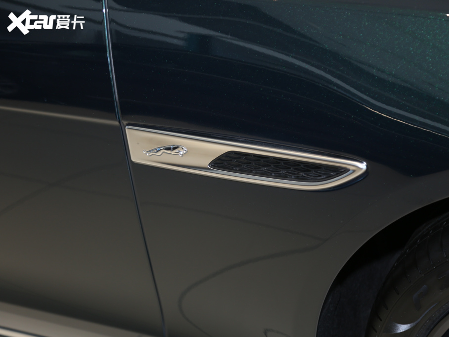 2021ݱXFL 2.0T P300 Ş\Ӱ