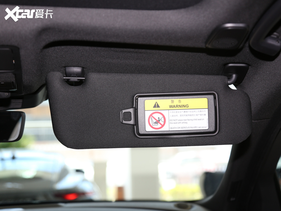 2021ݱXFL 2.0T P300 Ş\Ӱ