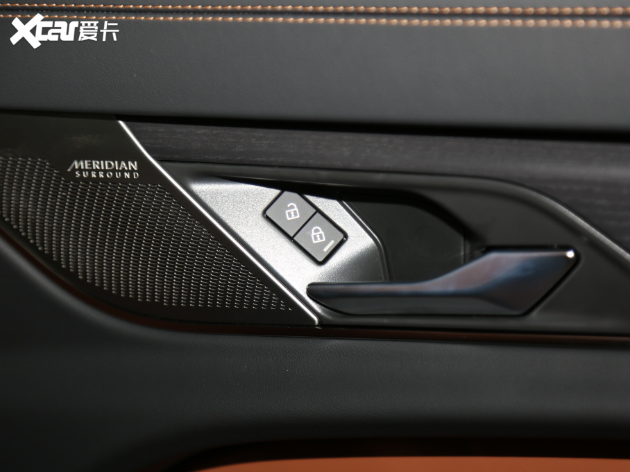 2021ݱXFL 2.0T P300 Ş\Ӱ