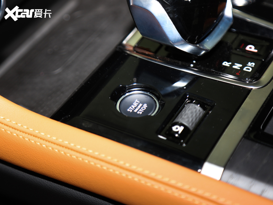 2021ݱXFL 2.0T P300 (q)Ş\(yn)(dng)