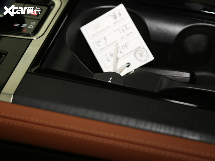 2021ݱXFL 2.0T P300 Ş\Ӱ