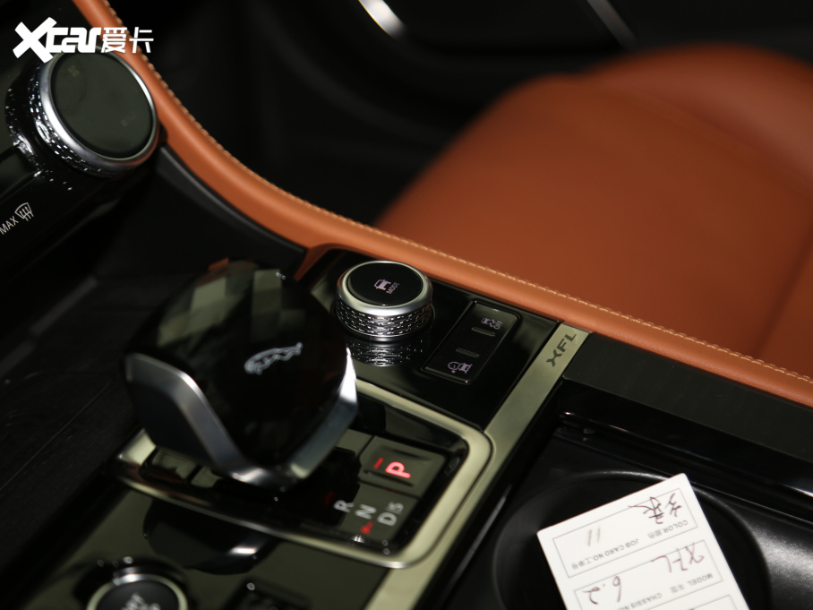 2021ݱXFL 2.0T P300 Ş\Ӱ