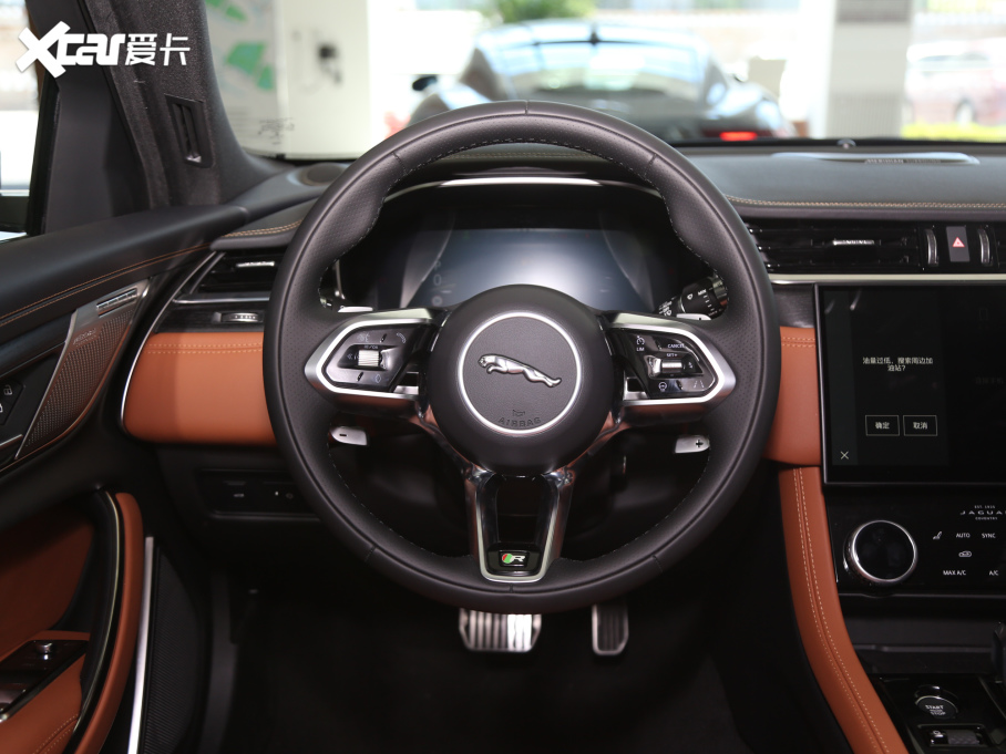 2021ݱXFL 2.0T P300 (q)Ş\(yn)Ӱ