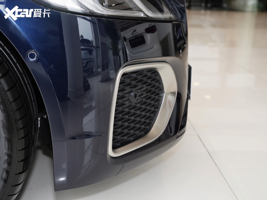 2021ݱXFL 2.0T P250 (q)A