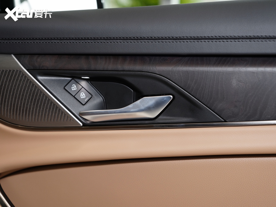 2021ݱXFL 2.0T P250 A