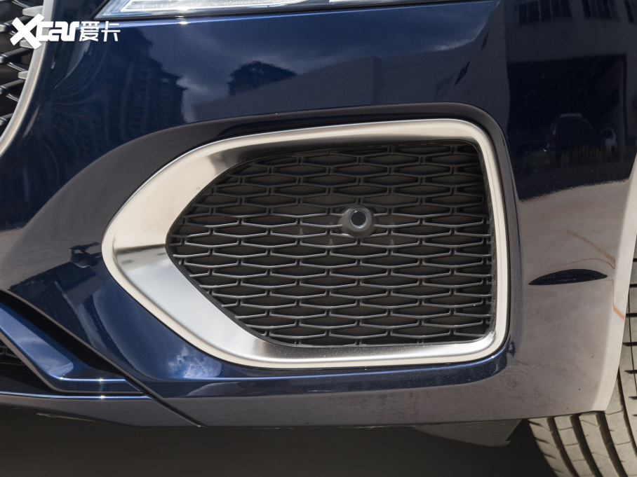 2021ݱXFL 2.0T P200 򌾫ӢA