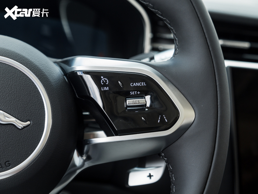 2021ݱXFL 2.0T P200 򌾫ӢA