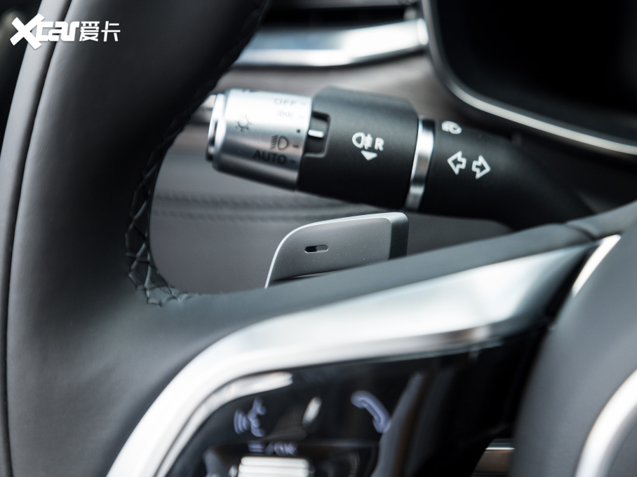 2021ݱXFL 2.0T P200 򌾫ӢA